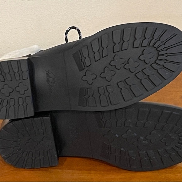 Patricia Nash Black Tie Luigi Boots with Faux Fur  NWOT - Picture 8 of 11